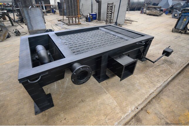 Топка ручная с поворотными колосниками котла КВм 0.6